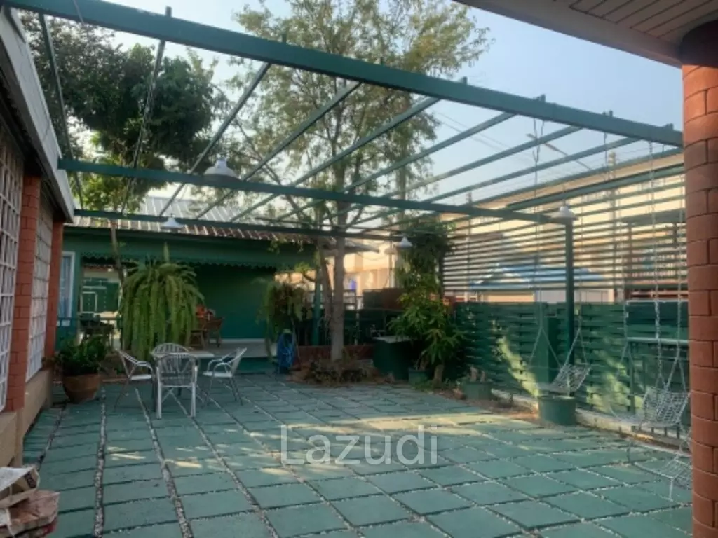 2 Houses 4 Bed 4 Bath For Sale in Chiang Mai
