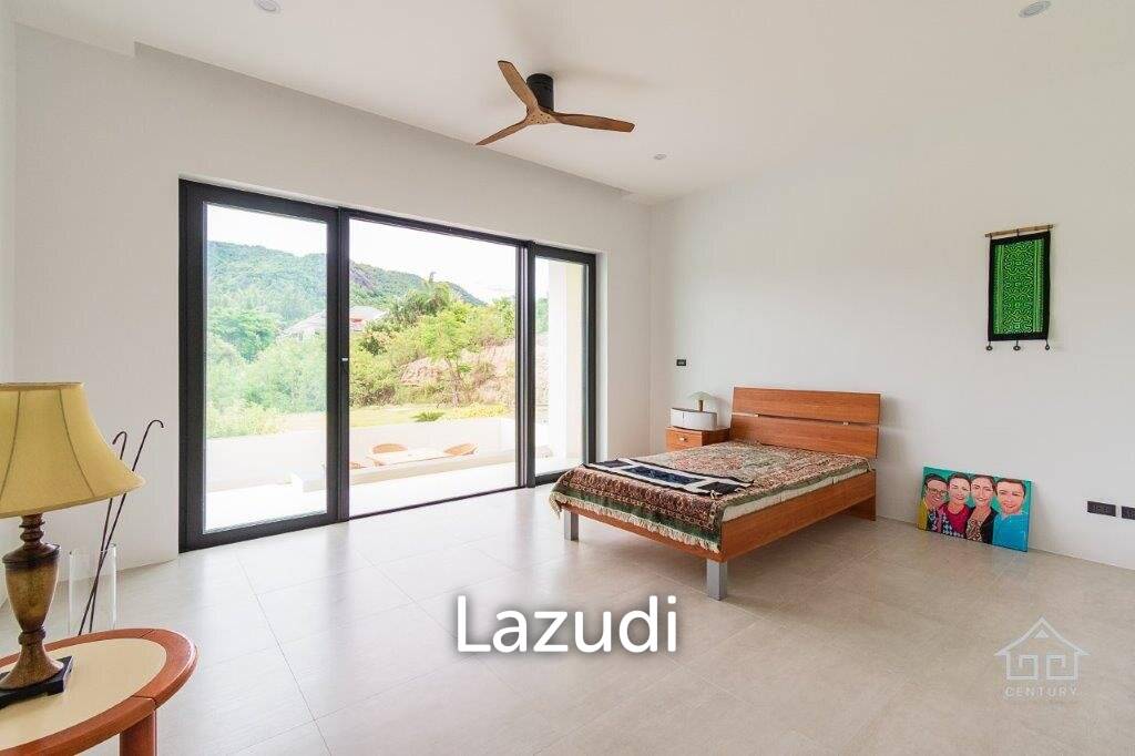 Outstanding Modern Lakeside 3 bed pool villa with 1 bed guesthouse and Maids Quarters near Black Mountain Golf Course.