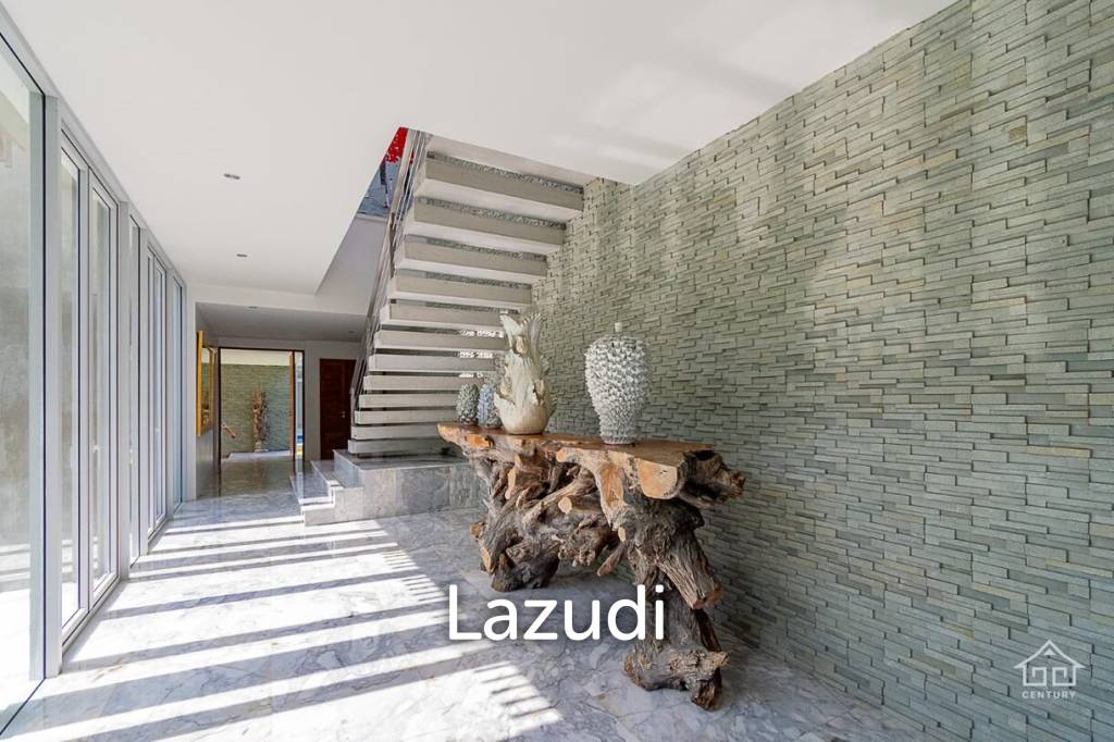 1,200 Sqm 8 Bed 10 Bath Villa For Sale