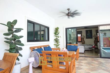 3 Bed Single Story Pool Villa For Sale - Great Condition