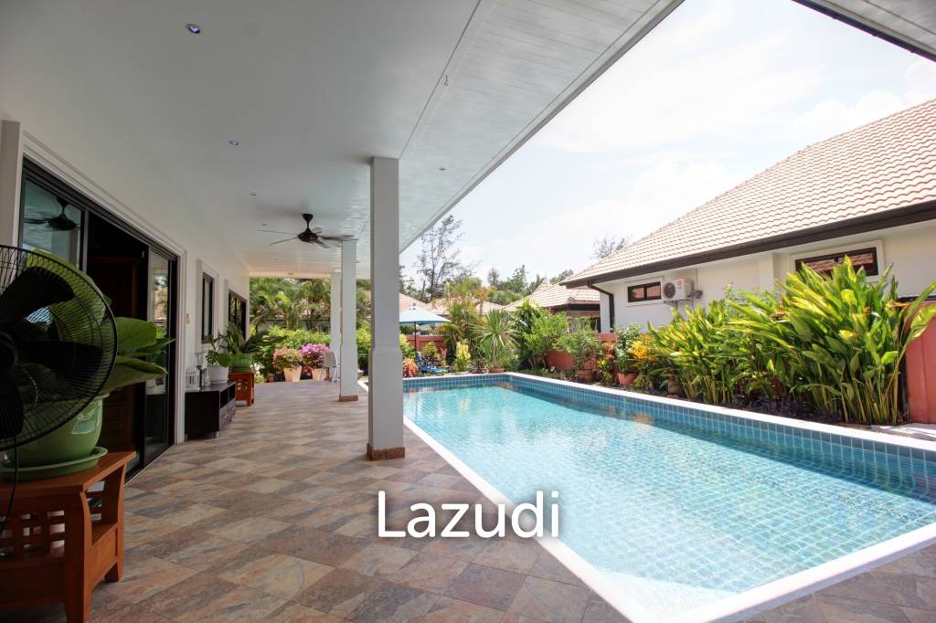 3 Bed Single Story Pool Villa For Sale - Great Condition