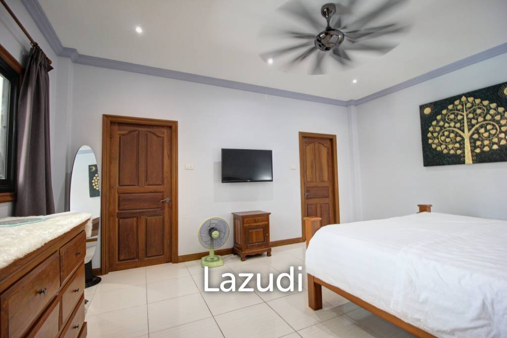 3 Bed Single Story Pool Villa For Sale - Great Condition
