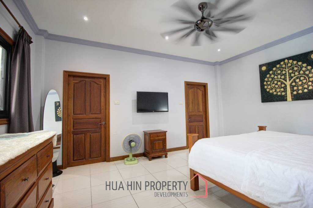 3 Bed Single Story Pool Villa For Sale - Great Condition
