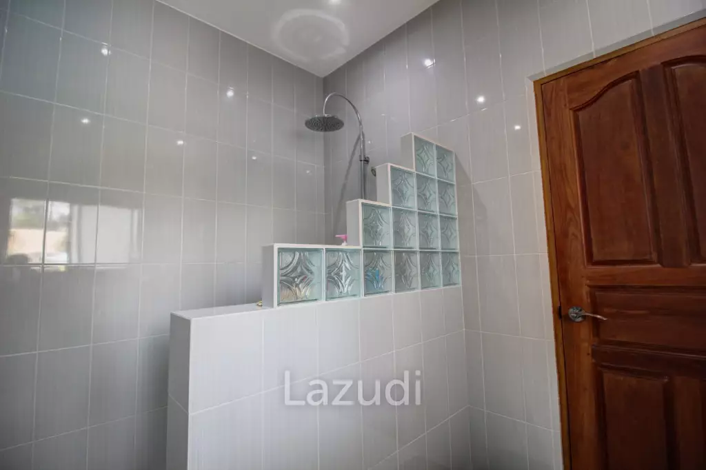 3 Bed Single Story Pool Villa For Sale - Great Condition