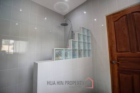 3 Bed Single Story Pool Villa For Sale - Great Condition