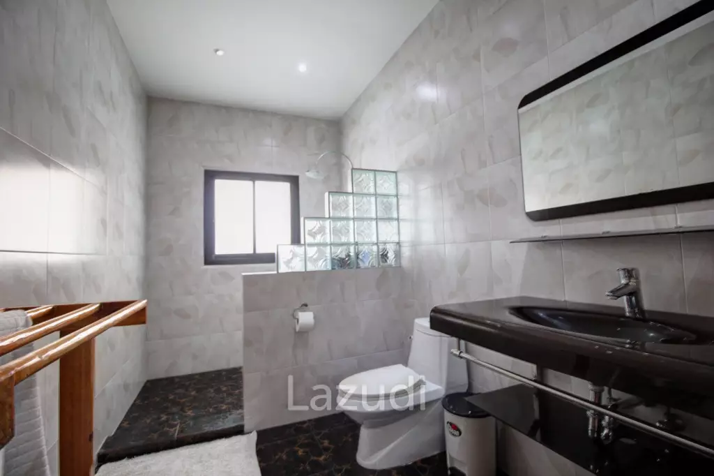3 Bed Single Story Pool Villa For Sale - Great Condition