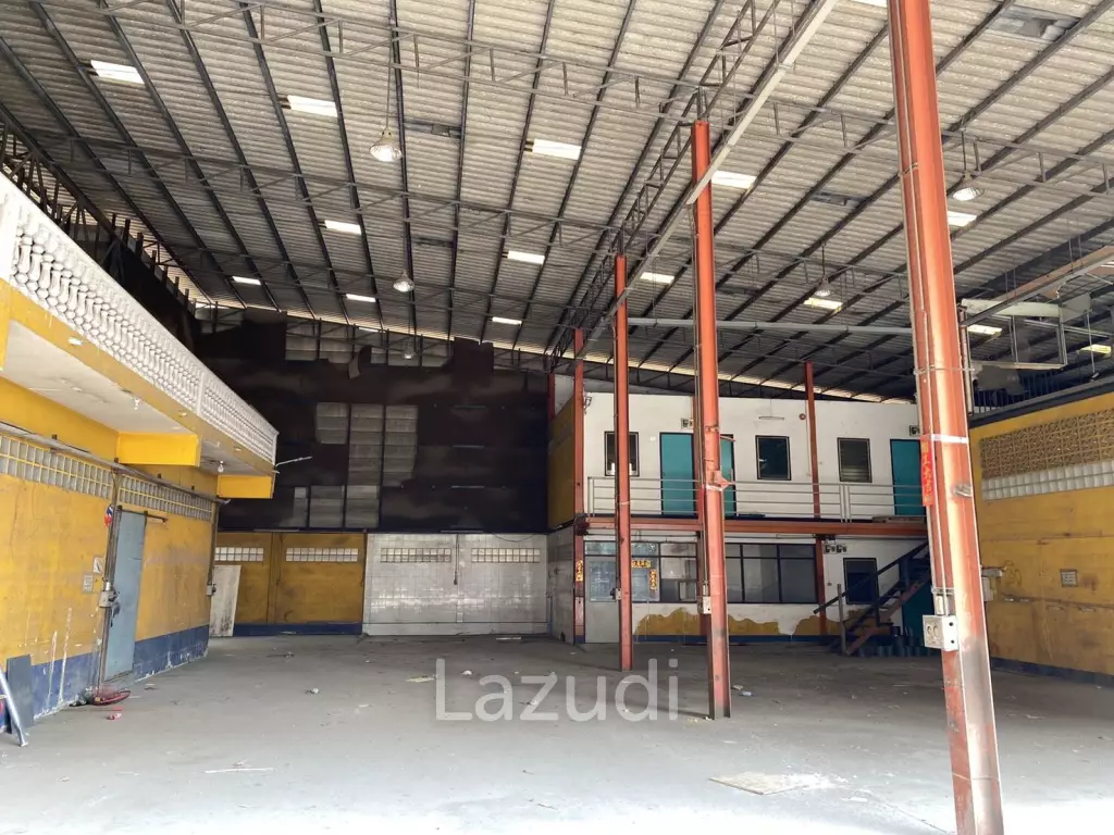 Navanakorn I.E. Building for Rent