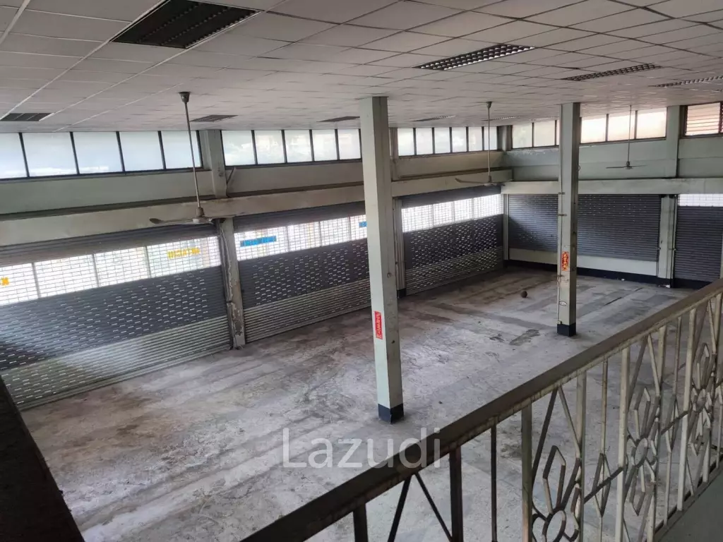 Navanakorn I.E. Building for Rent