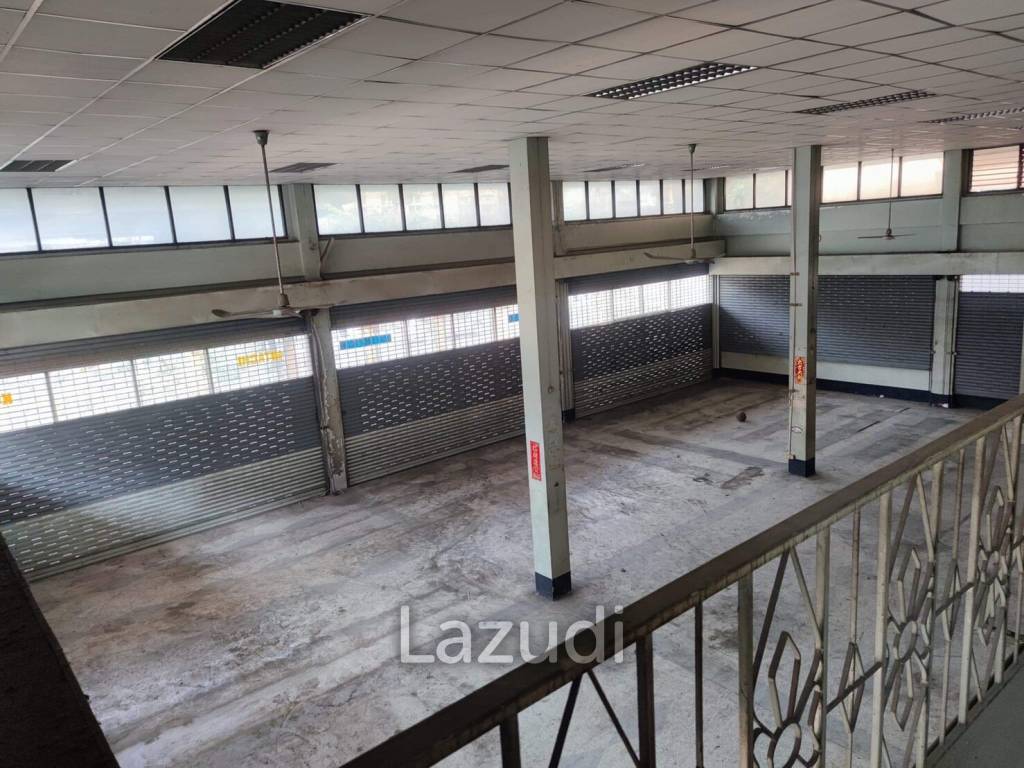 Navanakorn I.E. Building for Rent