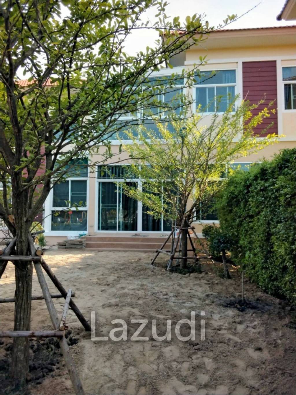 4 Bedrooms 400 SQ.M 2 Storeys House