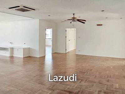 4 Bed 4 Bath 450 SQ.M Sriratana Mansion 2