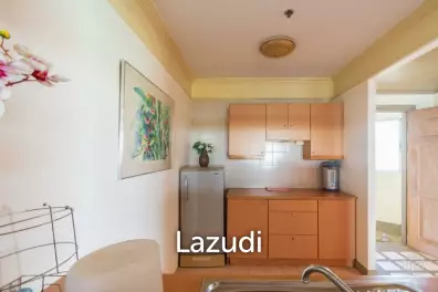 SPRINGFIELD BEACH CONDO : 2 bed beachfront condo with great views