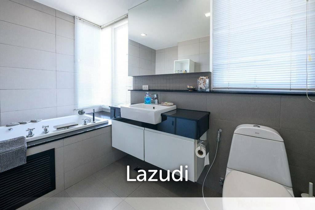 Apus Condominuim for Sale