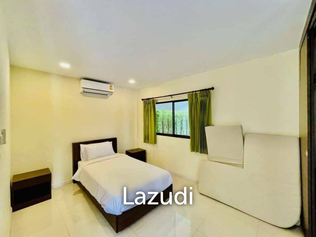 4 Bed Pool Villa Pattaya Soi Khao Noi