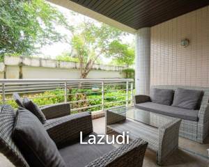 BAAN SAN SARAN : Good Value 3 bed Condo in Town Centre location on the beach