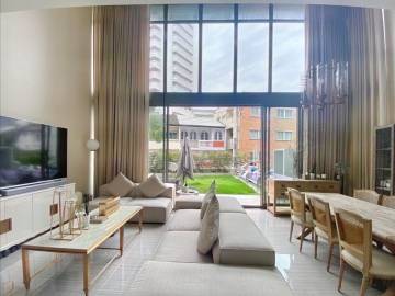 4 Bed 5 Bath Townhouse for Sale