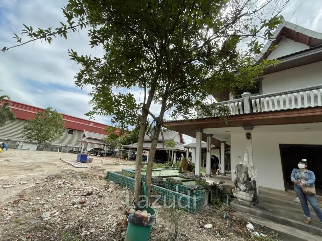8 Bedroom Big House (Noen Plub Wan)