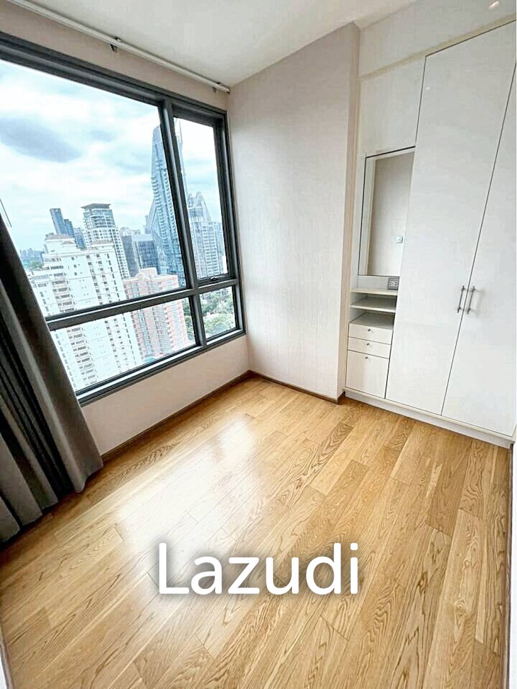 2 Bed 2 Bath 62 SQ.M H Sukhumvit 43