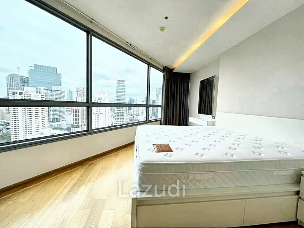 2 Bed 2 Bath 62 SQ.M H Sukhumvit 43