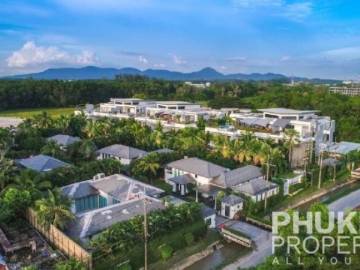 Bangtao, 2 Bed Condo Walk to the Beach