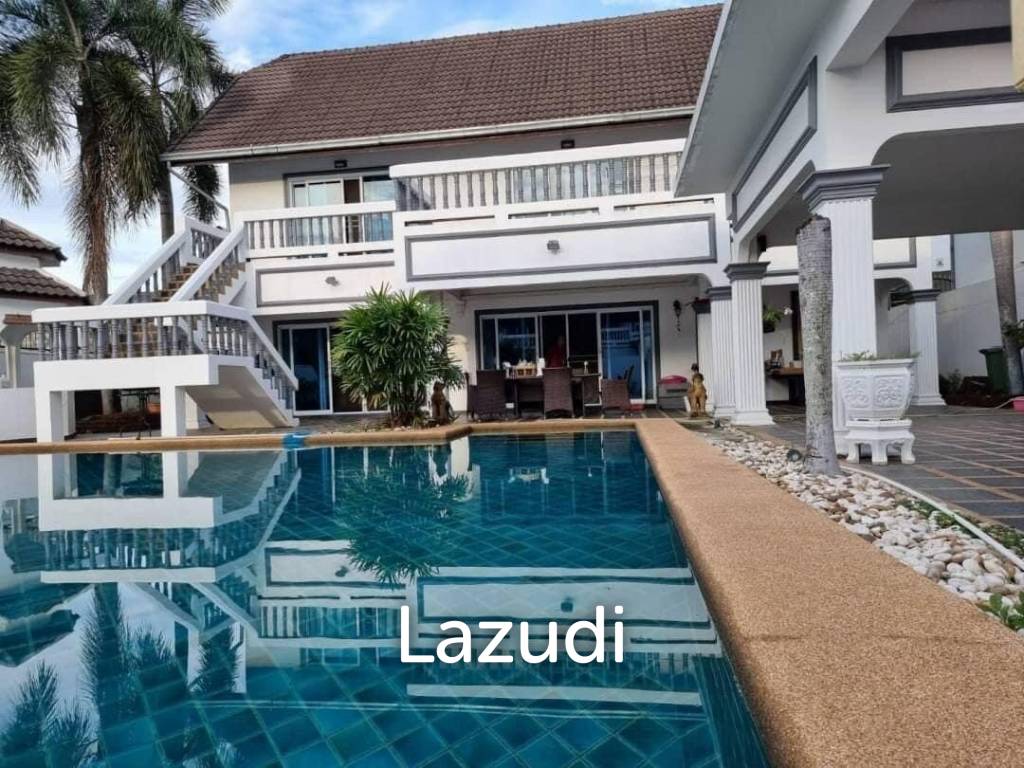 4 Bed 540 SQ.M Pool Villa in Huai Yai