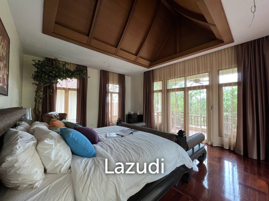 Super Luxury Villa for sell - View Talay marina
