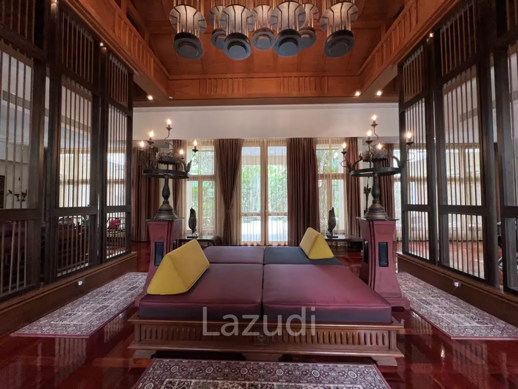 Super Luxury Villa for sell - View Talay marina