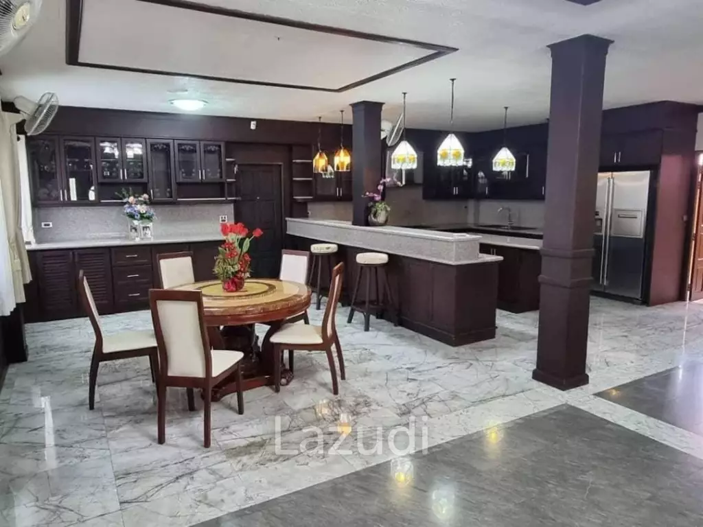 2 Storey Detached House for Sale