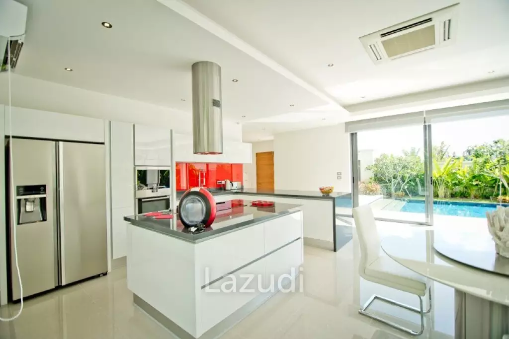 4 Beds 4 Baths 220 SQ.M. The Vineyard 3