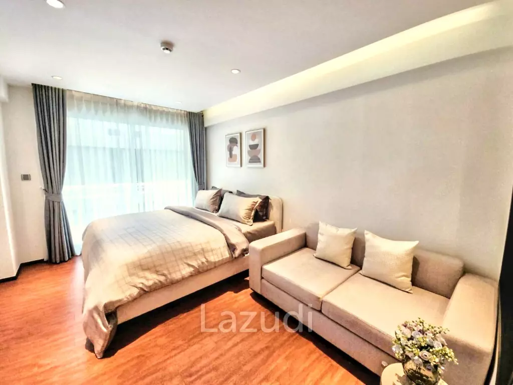 2 bed 163.98 SQM, The Private Residence Rajdamri