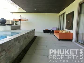 Bangtao, 2 Bed Thai Freehold Condo Close to Beach