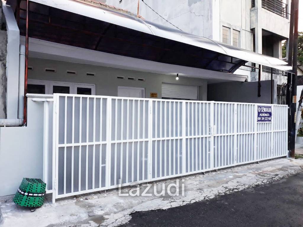 Rumah Disewakan Dekat Solo Grand Mall, Solo Paragon Mall, UNMUH Surakarta, Keraton Surakarta, Stadion Manahan Solo