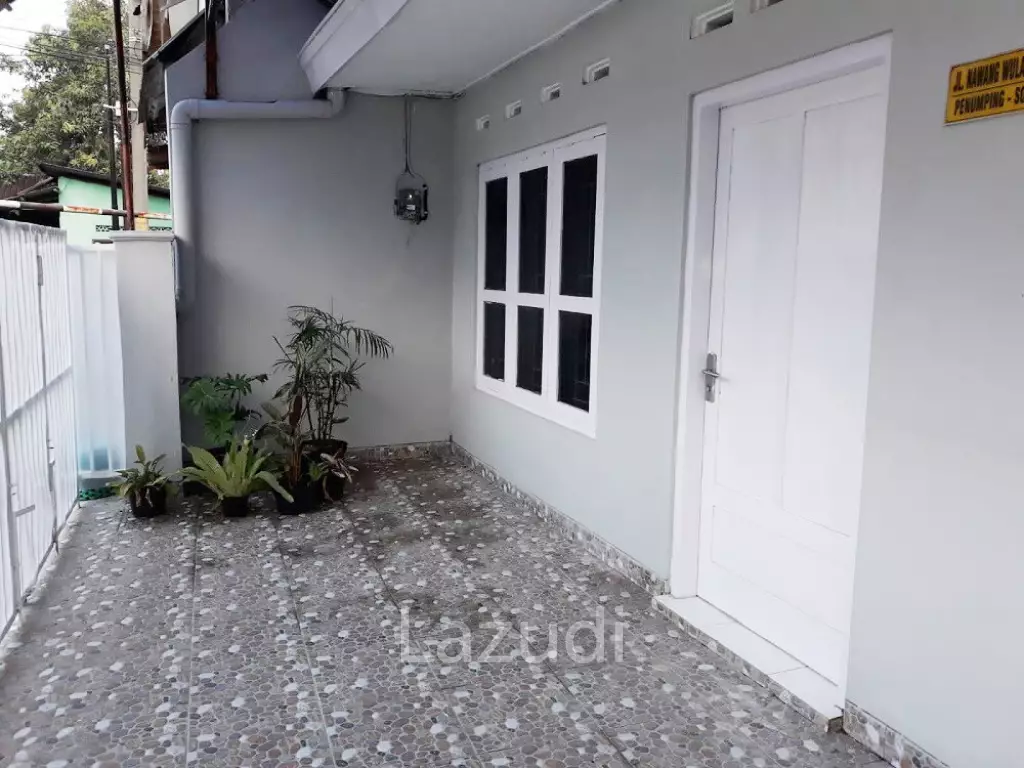 Rumah Disewakan Dekat Solo Grand Mall, Solo Paragon Mall, UNMUH Surakarta, Keraton Surakarta, Stadion Manahan Solo