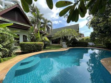 Surin Beach Villa