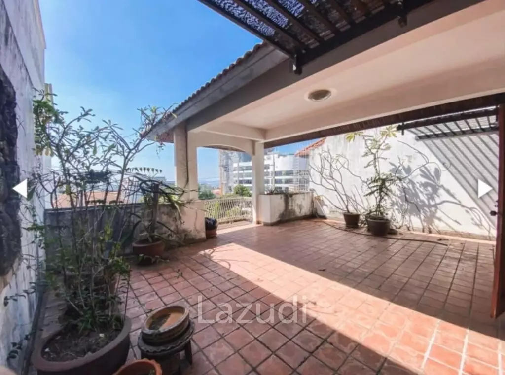 5 Bed 600 SQ.M House on Phratamnak Hill