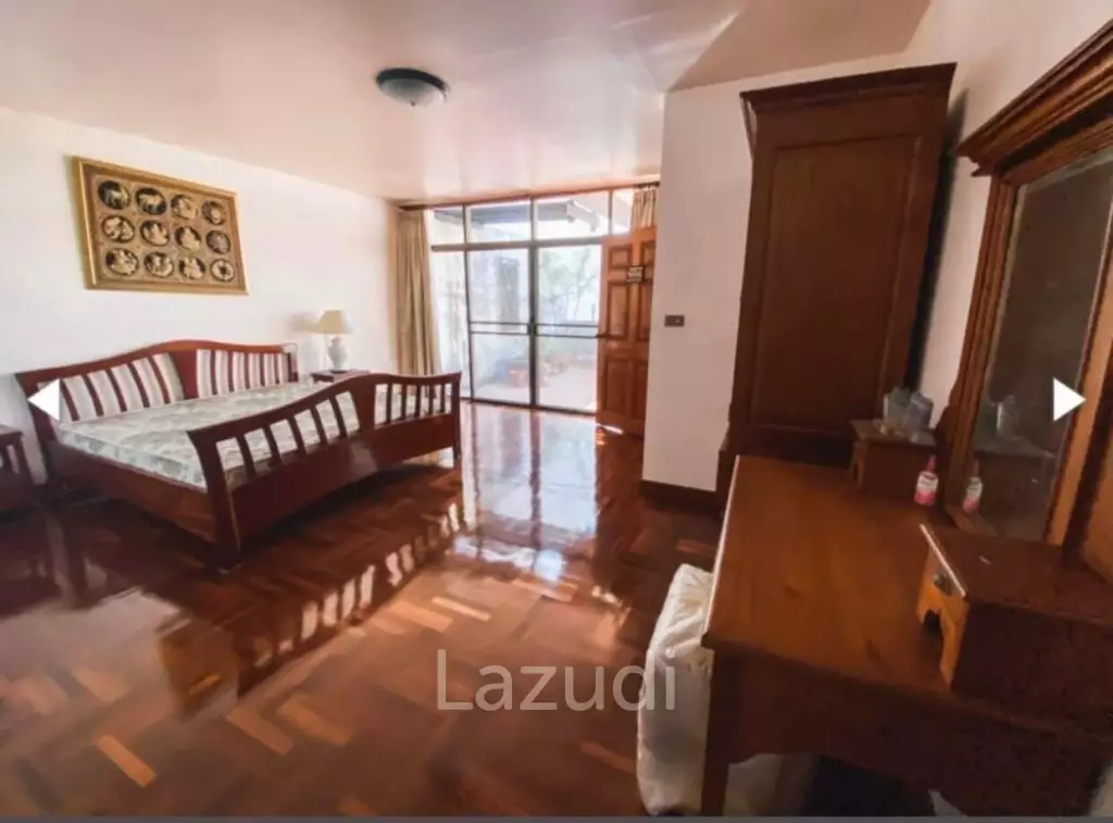 5 Bed 600 SQ.M House on Phratamnak Hill