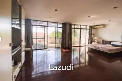 5 Bed 600 SQ.M House on Phratamnak Hill