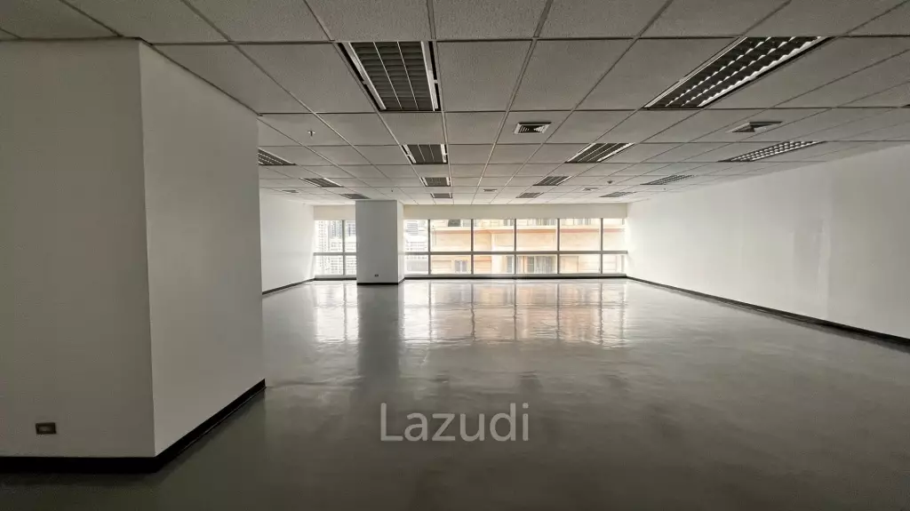 Office For Rent at Sermmitr Tower