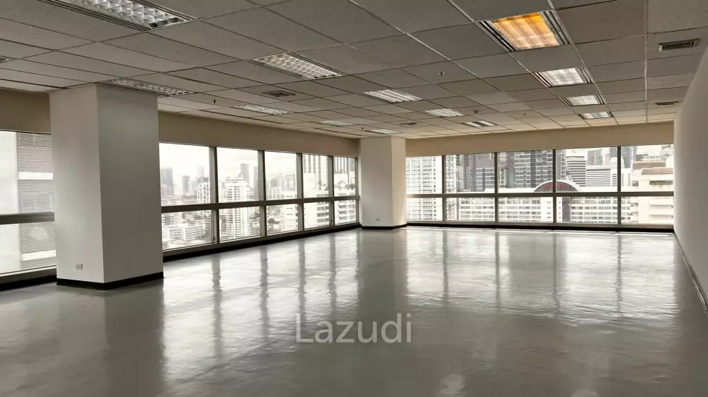 Office For Rent at Sermmitr Tower