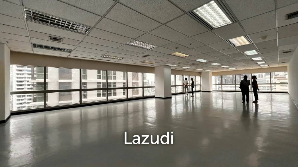 Office For Rent at Sermmitr Tower