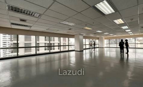Office For Rent at Sermmitr Tower