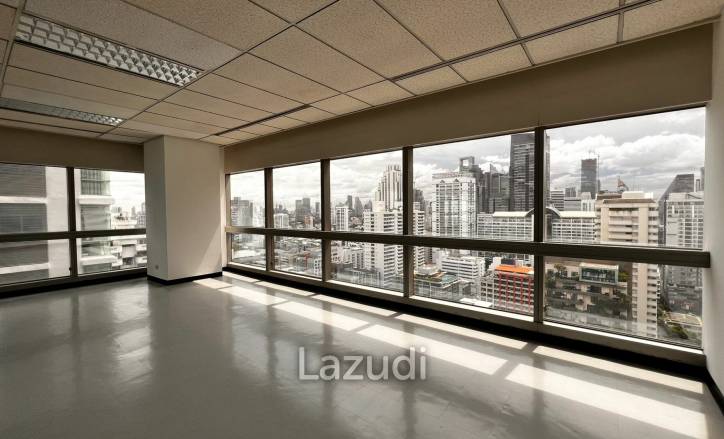Office For Rent at Sermmitr Tower