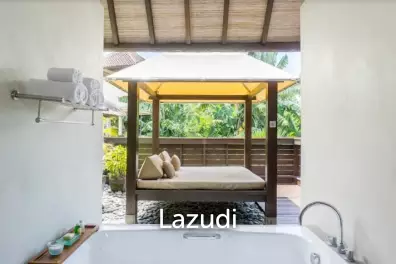 Freehold villa 300m from the beach 3 bedrooms and fully furnished in Seminyak
