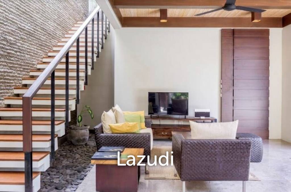 Freehold villa 300m from the beach 3 bedrooms and fully furnished in Seminyak