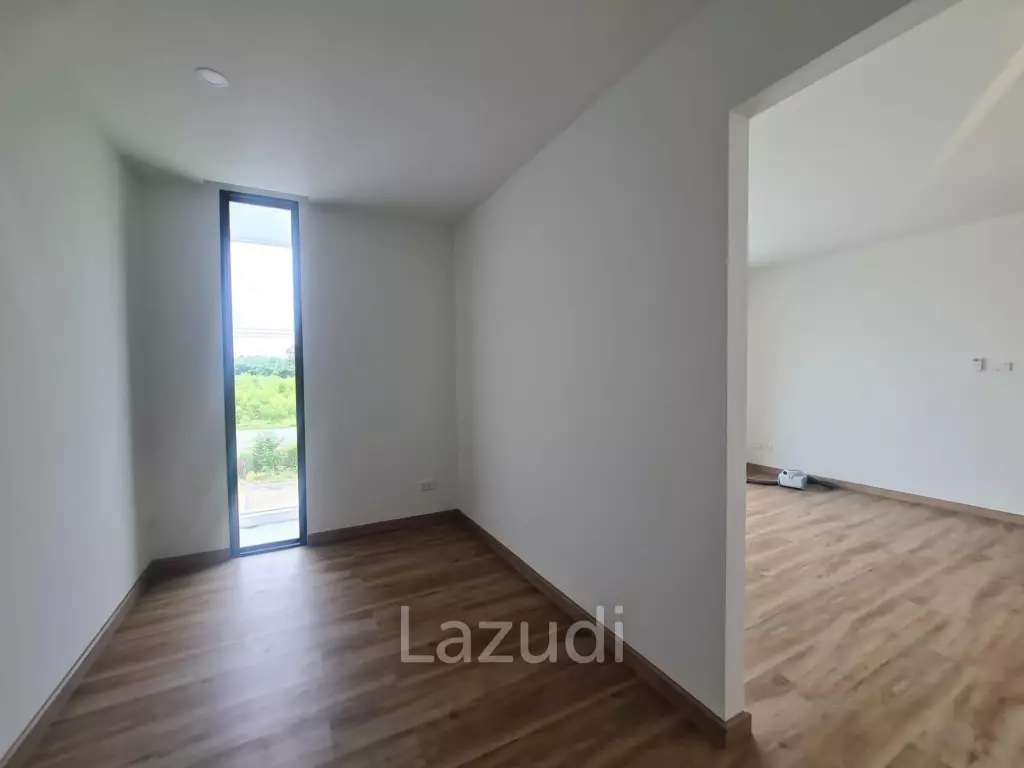 3 Bed 347 SQ.M Pool Villa at Pattaya