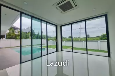 3 Bed 347 SQ.M Pool Villa at Pattaya