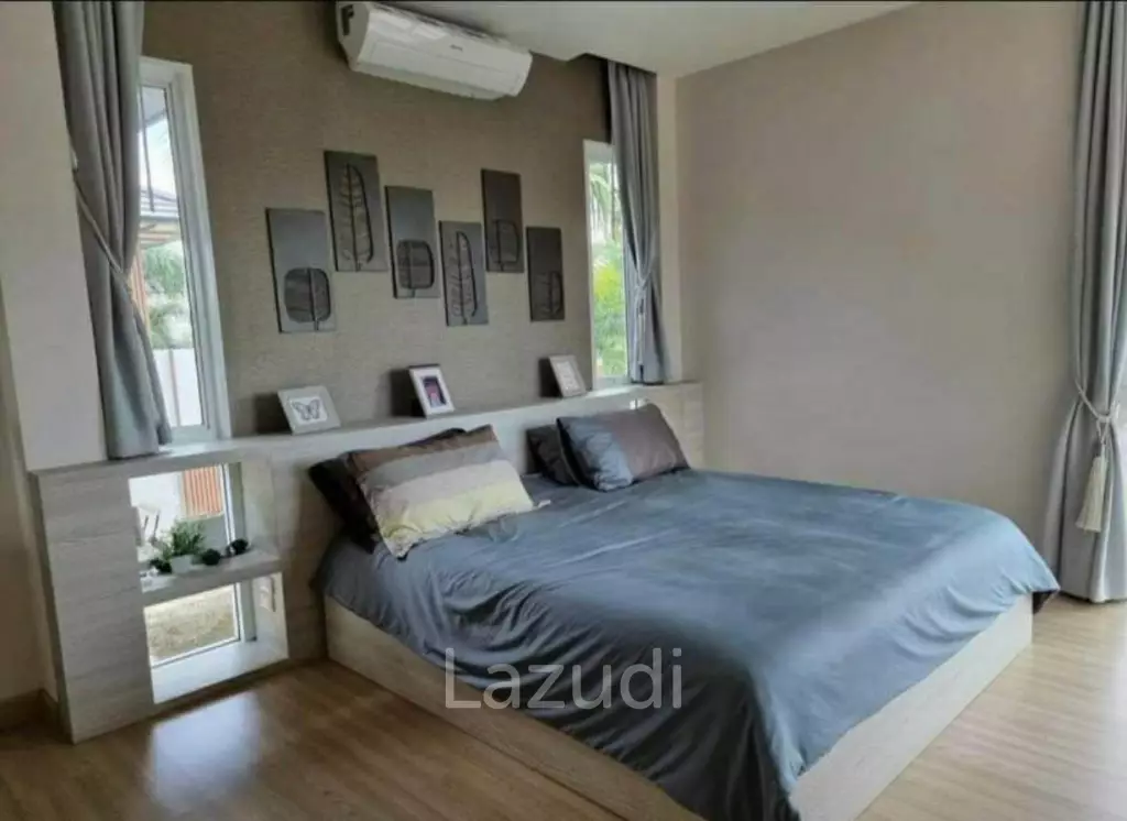 3 Bed 3 Bath 250 SQ.M House at Pattaya Nakluea