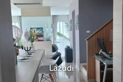 3 Bed 3 Bath 250 SQ.M House at Pattaya Nakluea
