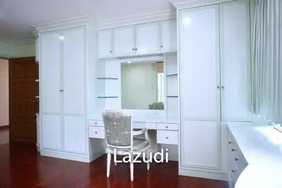 2 Bed 3 Bath 240 Sqm Condo For Rent