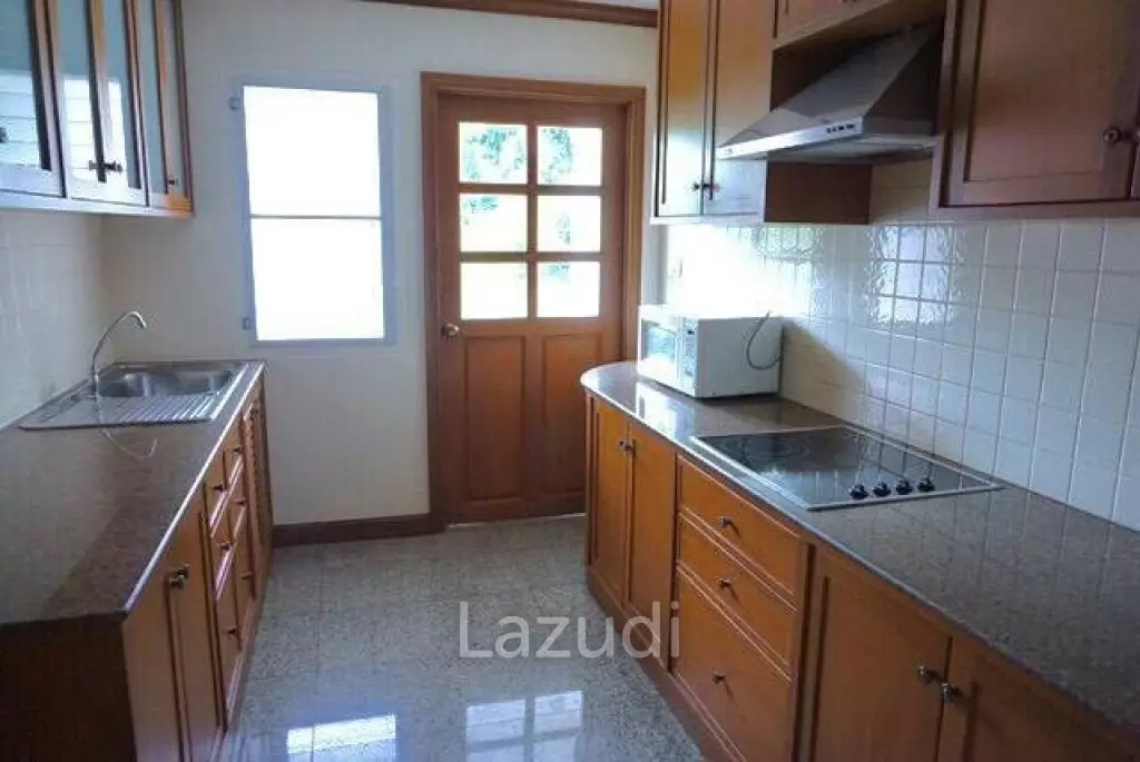 2 Bed 3 Bath 240 Sqm Condo For Rent